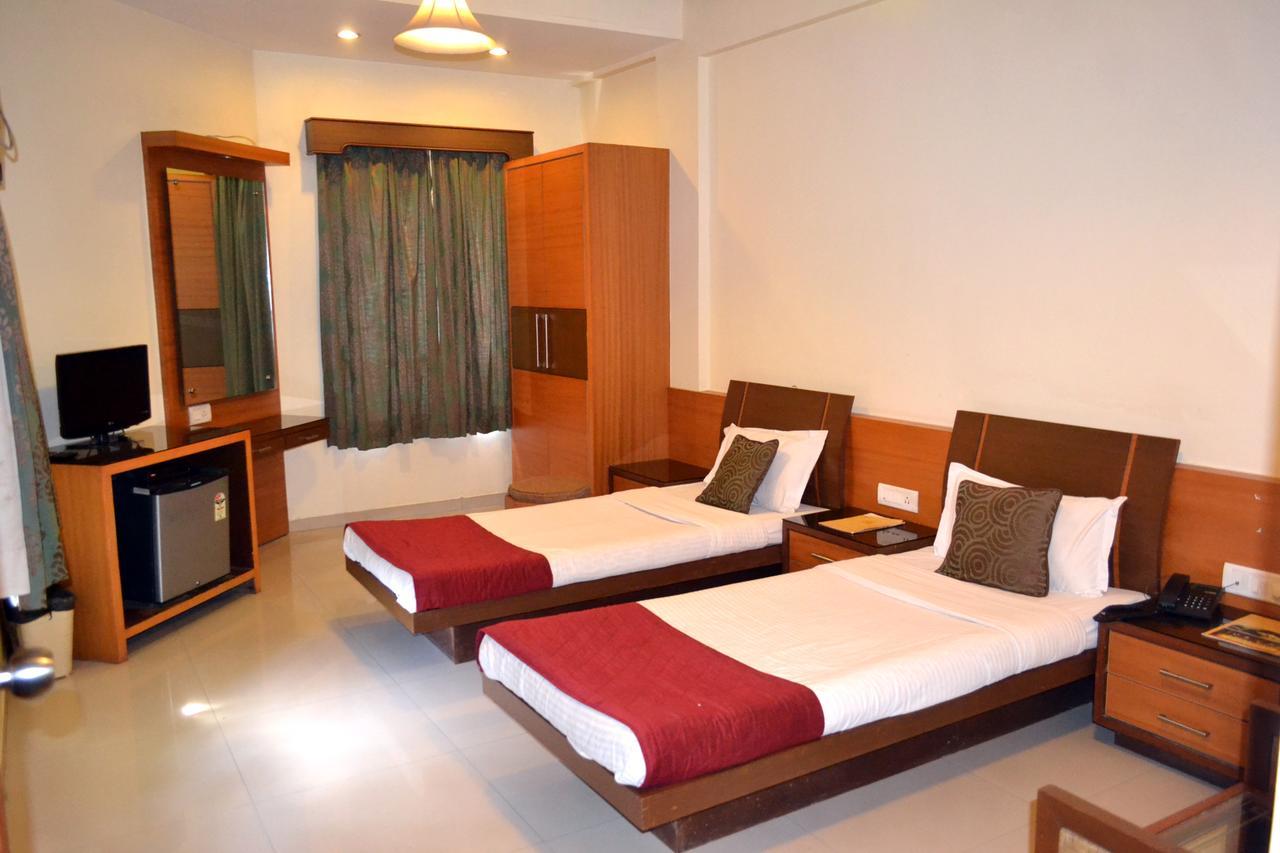 Jaffer Bhai'S Brickland Hotel Panchgani Εξωτερικό φωτογραφία